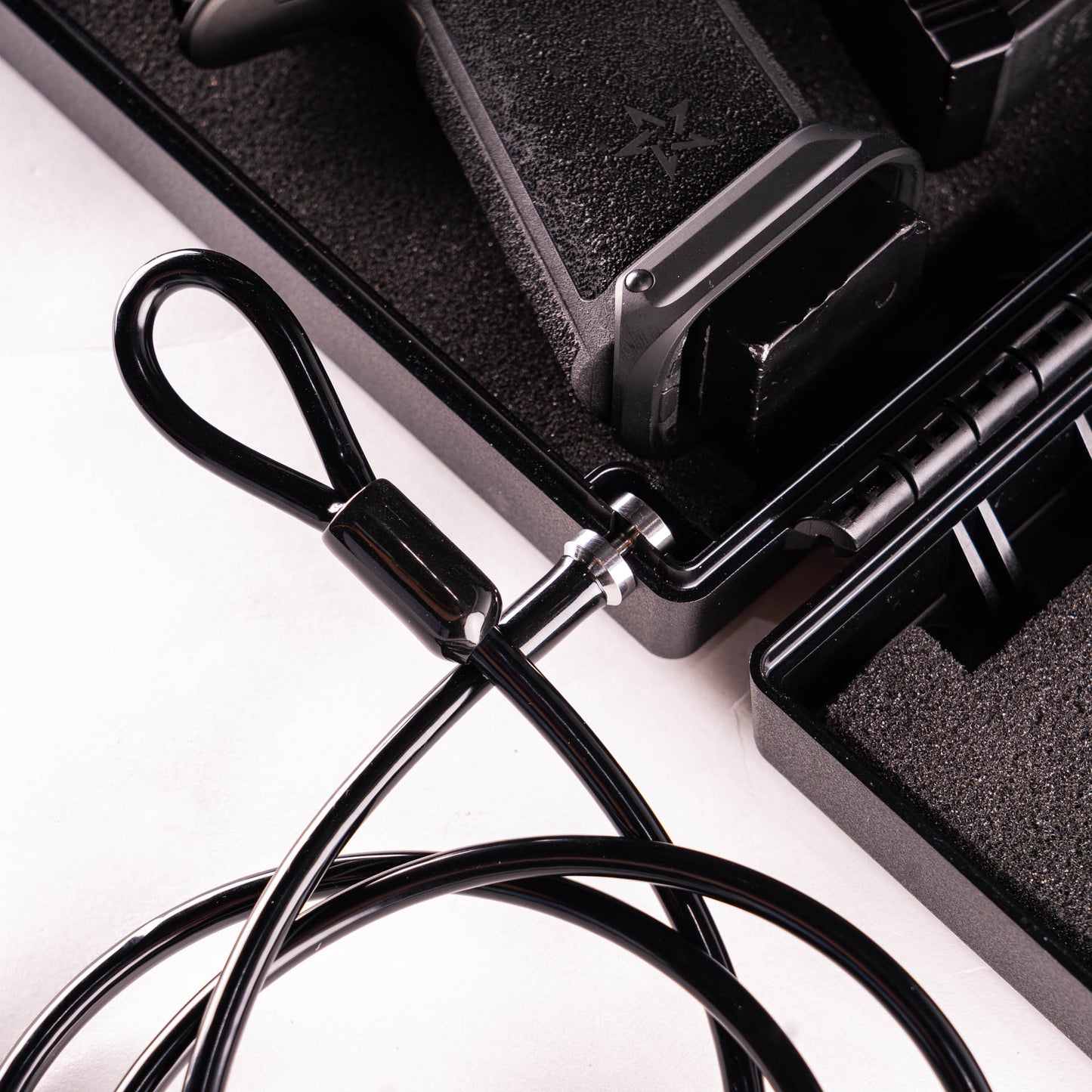 SECURITY CABLE