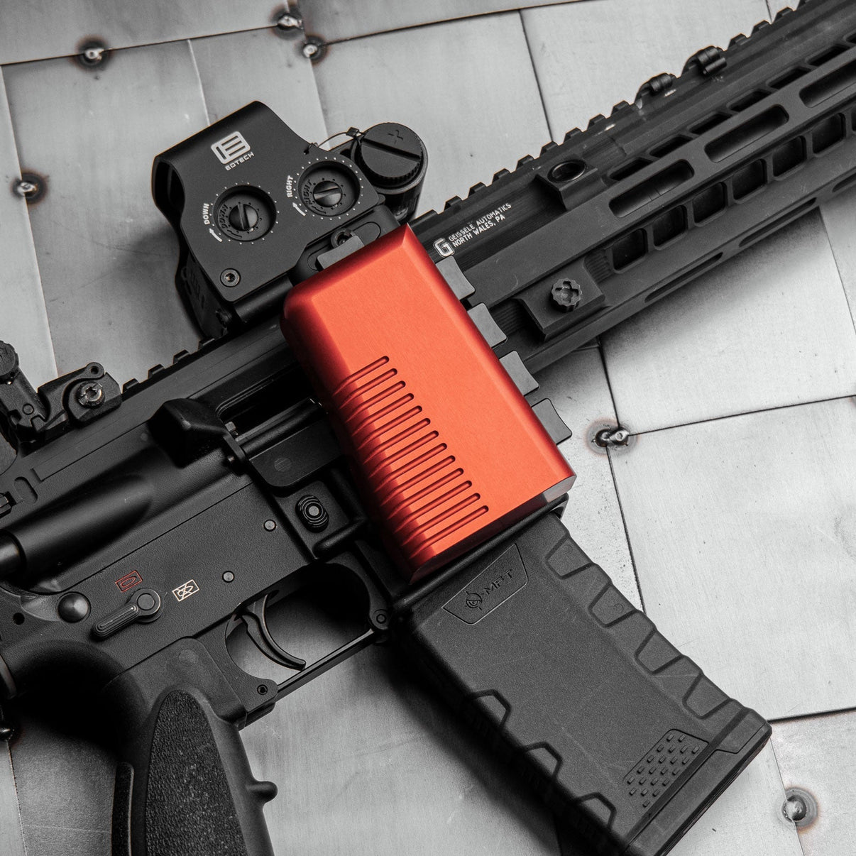 Chamber Lock Red AR-15