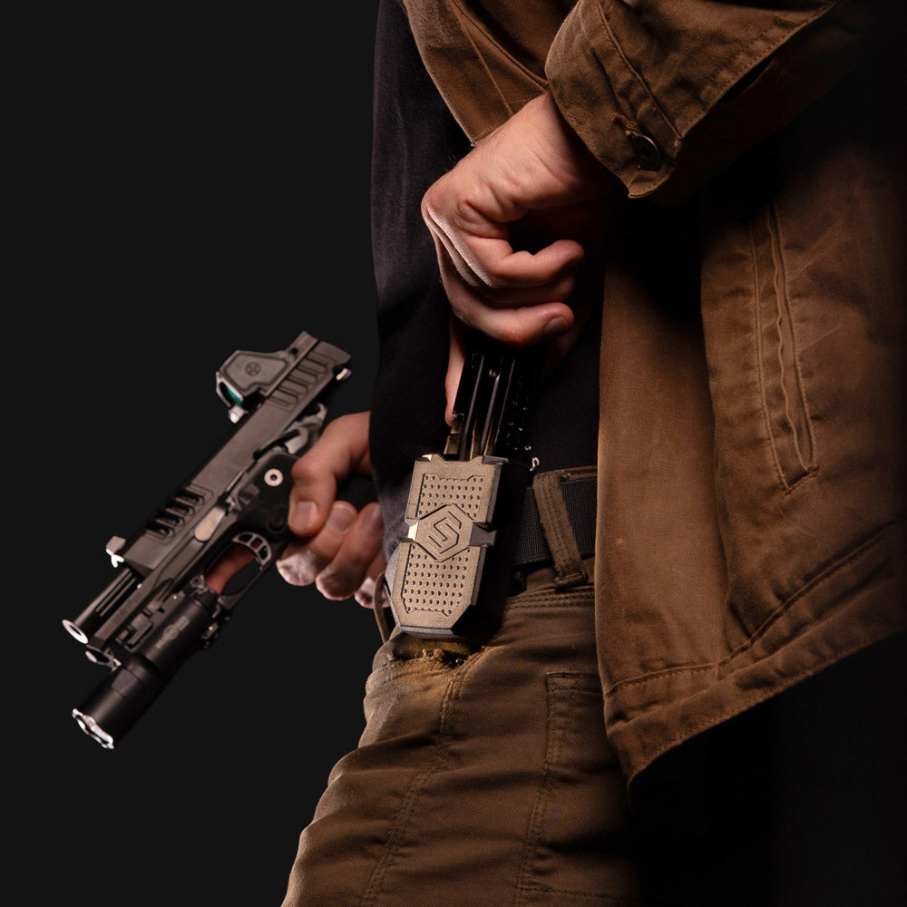 UNIVERSAL MAG CARRIER